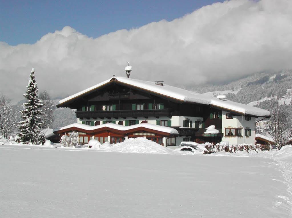 Fruehstueckspension Tannenhof Kirchberg in Tirol Exterior foto
